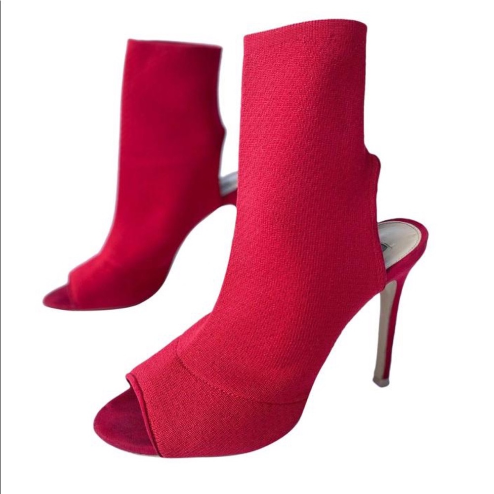 Steve Madden Red Booties